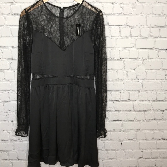 Express Dresses & Skirts - {Express} sz 8 NWT Lace long sleeve black dress